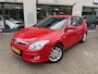 Hyundai i30 1.6i Style 5Drs Airco Trekhaak Half leer