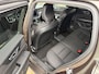 Volvo V60 2.0 T6 Recharge AWD R-Design | Camera | Pilot | Bliss