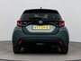 Toyota Yaris 1.5 Hybrid 115 Dynamic | Apple Carplay / Android Auto | Dodehoek detectie | Parkeersensoren voor/achter | Stoel-/stuurverwarming | Adaptive Cruise | Clima | Keyless | Camera | 16 inch