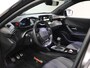 Peugeot 2008 1.2 130PK GT | 1ste eigenaar | AppleCarPlay/AndroidAuto | Climate Control | Cruise Control | Camera | FULL LED | Navigatie | LMV | Parkeersensoren | Privacy Glass | Isofix | Two-Tone | Sfeerverlichting |
