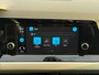 Volkswagen Golf 1.0 TSI 110pk Life Business | Climate control | Navigatie by app | Lm-velgen | Stoelverwarming | Adaptieve cruise control