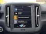 Volvo XC40 T2 129pk Momentum Core Automaat | SUMMER DEALS | Climate control | Navigatie | Lm-velgen | Apple / Android | Cruise control