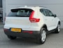 Volvo XC40 T2 129pk Momentum Core Automaat | Climate control | Navigatie | Lm-velgen | Apple / Android | Cruise control
