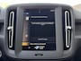 Volvo XC40 T2 129pk Momentum Core Automaat | SUMMER DEALS | Climate control | Navigatie | Lm-velgen | Apple / Android | Cruise control