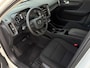 Volvo XC40 T2 129pk Momentum Core Automaat | SUMMER DEALS | Climate control | Navigatie | Lm-velgen | Apple / Android | Cruise control