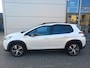 Peugeot 2008 1.2T 130pk GT-Line | LENTEDEALS | Climate control | Navigatie | Trekhaak (1250kg) | Panorama dak | 17" Lm velgen | Cruise control