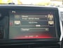 Peugeot 2008 1.2T 130pk GT-Line | LENTEDEALS | Climate control | Navigatie | Trekhaak (1250kg) | Panorama dak | 17" Lm velgen | Cruise control