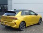 Opel Astra 1.2T 130pk Ultimate Automaat | Climate control | Navigatie | AGR-stoelen | Trekhaak | Schuif-/kanteldak | Winterpakket | 18" Lm velgen