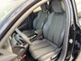 Peugeot 208 1.2T 100pk Hybrid Automaat GT | Climate control | Navigatie | 17 Inch velgen | Camera | Parkeersensoren voor + achter
