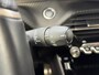 Peugeot 208 1.2T 100pk Hybrid Automaat GT | Climate control | Navigatie | 17 Inch velgen | Camera | Parkeersensoren voor + achter