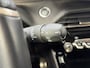 Peugeot 208 1.2T 100pk Hybrid Automaat GT | Climate control | Navigatie | 17 Inch velgen | Camera | Parkeersensoren voor + achter