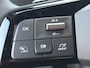 Opel Vivaro-e Electric EV 75 kWh 136pk L3 | Airconditioning | Navigatie via app | Bijrijdersbank | Onboard lader 11Kw - 3 fase | Geïsoleerde comfort scheidingswand | Surround View pakket