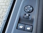Opel Vivaro-e Electric EV 75 kWh 136pk L3 | Airconditioning | Navigatie via app | Bijrijdersbank | Onboard lader 11Kw - 3 fase | Geïsoleerde comfort scheidingswand | Surround View pakket