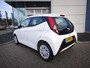 Toyota Aygo Cabrio | X-Play I Airco | Camera | Carplay/android auto | Elektrisch vouwdak