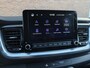 Kia Stonic 1.0 T-GDi MHEV 100pk DynamicPlusLine | Navigatie | Climate Control | Stoel- & Stuurverwarming | Camera Achter | Sensoren Achter |