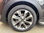 Kia Stonic 1.0 T-GDI 100pk DynamicLine | Navigatie | Licht metalen velgen |