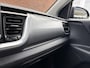 Kia Stonic 1.0 T-GDI 100pk DynamicLine | Navigatie | Licht metalen velgen |