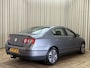 Volkswagen Passat 1.6 FSI Trendline Export/Handel / Trekhaak / Cruise / Airco / 17'' LMV / Camera