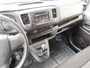 Opel Vivaro GB 2.0 Diesel 145pk L3/ Apple Carplay/ Airco/ Vloer + wandplaten/ 3 Zitplaatsen/ Cruise control/ Parkeersensoren