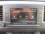 Opel Vivaro GB 2.0 Diesel 145pk L3/ Apple Carplay/ Airco/ Vloer + wandplaten/ 3 Zitplaatsen/ Cruise control/ Parkeersensoren