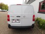 Opel Vivaro GB 2.0 Diesel 145pk L3/ Apple Carplay/ Airco/ Vloer + wandplaten/ 3 Zitplaatsen/ Cruise control/ Parkeersensoren