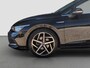 Volkswagen Golf 1.5 eTSI Style | Adap. Cruise Control | Camera | Elektr. Verstelb. Stoel | Stoel Verwarming | Stuur Verwarming | | Achteruitrijcamera | Cruise control adaptief | Full-LED koplampen