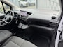 Citroën E-Berlingo 136 L2 50 kWh (Camera - Parkeersensoren V+A - Laadruimte betimmering - Navigatie - Apple Carplay - Digitale binnenspiegel - 3-zits)