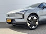 Volvo EX30 Single Motor Extended Range Ultra 69 kWh / SOH 91,5 % / Eerste Eigenaar / Dealer onderhouden / Trekhaak ( 1400 kg )  / Duurste uitvoering /