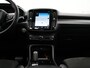 Volvo XC40 T4 Recharge R-Design PHEV 211pk Dealer O.H. | Panodak | Adaptive Cruise | Camera | Harman / Kardon | Alcantara Sportstoelen Memory & Verwarmd | Keyless | Blis | Stuur Verwarmd | Apple Carplay | 19"L.M | Plug In Hybrid |