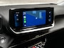 Peugeot 2008 1.2 PureTech Allure Sport 131Pk Automaat (VIRTUAL COCKPIT, APPLE CARPLAY, GROOT NAVI, 360 CAMERA, LEDER, SPORTSTOELEN, GETINT GLAS, LANE ASSIST, NIEUWSTAAT)