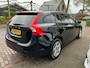 Volvo V60 2.0 T4 190PK Nordic+ Automaat + 16"/ Navi/ Clima/ Cruise/ Stoelverwarming