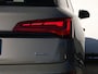 Audi Q5 50 TFSI e S edition Competition 299pk | Pano | HUD | 21" | Keyless | Camera | Adaptive Cruise