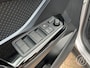 Toyota C-HR / C-HR+ 1.8 Hybrid Dynamic Automaat Verwarmde voorstoelen