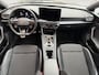 CUPRA Leon 1.5 PHEV Business 204PK AUTOMAAT | Elektrische actieradius tot 125km WLTP | Navigatie | Apple Carplay & Android Auto | Adaptive Cruise Control | Climate Control | Parkeersensoren voor & achter | 18'' Lichtmetalen velgen | Strakke auto