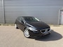 Volvo V40 2.0 T3 Nordic+ / afneembare trekhaak / 17" Velgen / Voorruit verwarming /