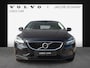 Volvo V40 2.0 T3 Nordic+ / afneembare trekhaak / 17" Velgen / Voorruit verwarming /