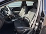 Volvo V40 2.0 T3 Nordic+ / afneembare trekhaak / 17" Velgen / Voorruit verwarming /