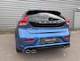Volvo V40 1.5 T3 Polar+ Sport / Heico filter + uitlaat / R-design styling kit / 18" Velgen /