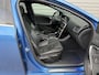 Volvo V40 1.5 T3 Polar+ Sport / Heico filter + uitlaat / R-design styling kit / 18" Velgen /