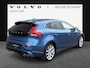 Volvo V40 1.5 T3 Polar+ Sport / Heico filter + uitlaat / R-design styling kit / 18" Velgen /