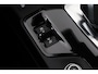 Jaguar E-Pace P300e R-Dynamic SE | Panoramadak | ACC | BLIS | Trekhaak | Getint Glas | Meridian Sound