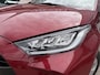 Toyota Yaris 1.5 Hybrid Dynamic | Keyless Entry & Start | All-season | Navi |
