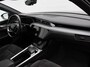 Audi E-tron 55 quattro Business edition 95 kWh 408 Pk | Camera | Stoelverwarming | Sportstoelen | Climatronic | Bluetooth | Navigatie | 19 Inch | 86.637 Km !!