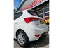 Hyundai ix20 1.6i i-Vision Blue - Navigatie I Airco I Achteruitrij camera I Sport velgen I 117.000 KM - Dealer onderhouden