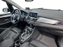 BMW 2-Serie Active Tourer 220i High Executive | Trekhaak | Navigatie | Cruise Control | Bluetooth | Panoramadak | Elektr. achterklep | Voorstoelen verwarmd | 12 maanden garantie!