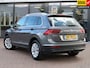Volkswagen Tiguan 1.4 TSI Connected Series | Trekhaak | Navigatie |