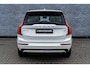 Volvo XC90 2.0 T8 Plug-in Hybrid AWD Ultra Dark | Facelift | Trekhaak | Luchtvering | Bowers & Wilkins Audio | 360 Graden Camera | Nappaleder | Stoelventilatie | Stoelmassage | Head-up Display | Apple Carplay | Android Auto | Panoramadak