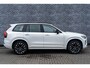 Volvo XC90 2.0 T8 Plug-in Hybrid AWD Ultra Dark | Facelift | Trekhaak | Luchtvering | Bowers & Wilkins Audio | 360 Graden Camera | Nappaleder | Stoelventilatie | Stoelmassage | Head-up Display | Apple Carplay | Android Auto | Panoramadak