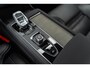 Volvo XC90 2.0 T8 Plug-in Hybrid AWD Ultra Dark | Facelift | Trekhaak | Luchtvering | Bowers & Wilkins Audio | 360 Graden Camera | Nappaleder | Stoelventilatie | Stoelmassage | Head-up Display | Apple Carplay | Android Auto | Panoramadak
