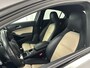 Mercedes-Benz A-klasse 180 AMG Line | Magno Grey | Keyless Go | Trekhaak |